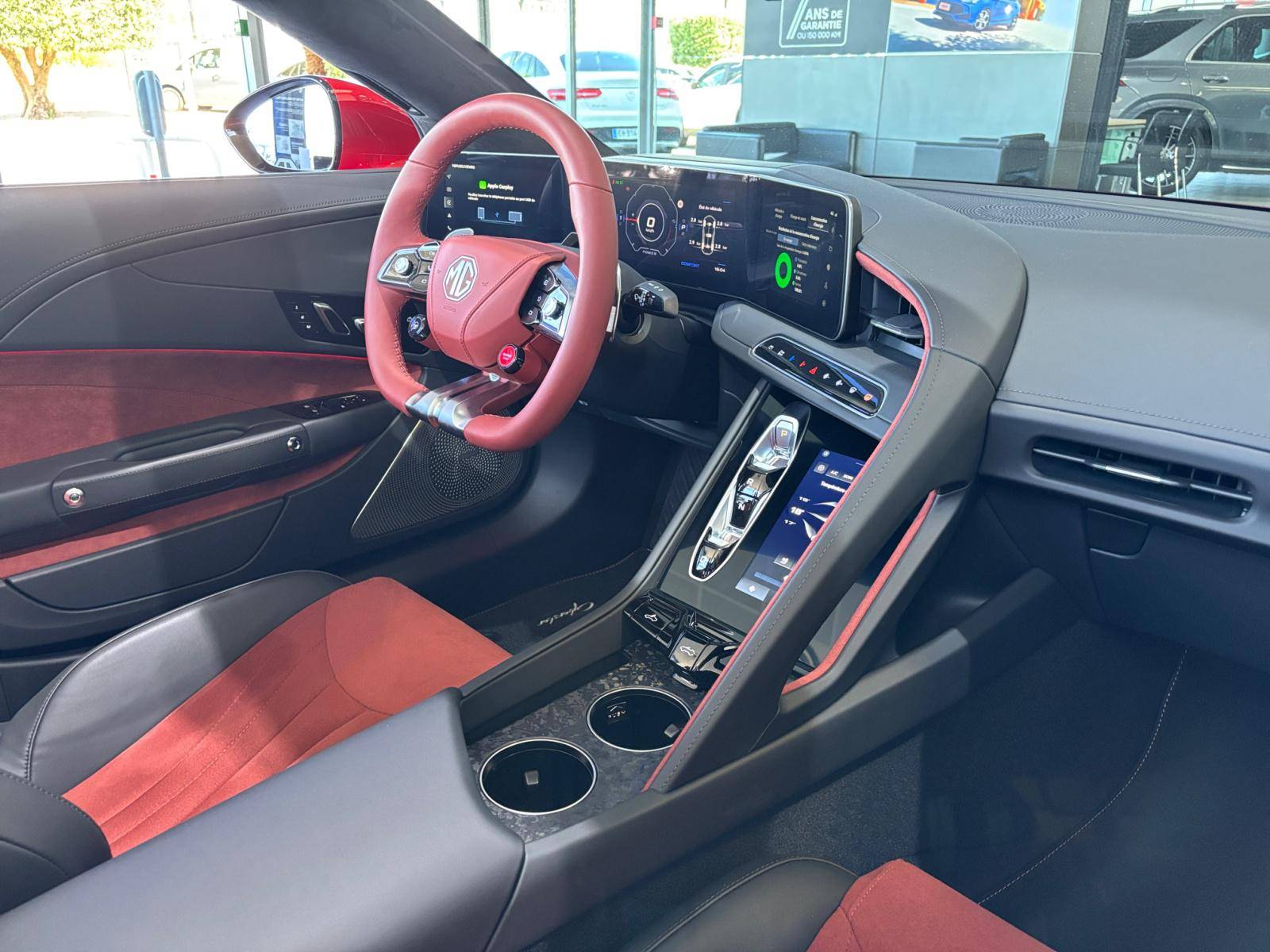 Image MG CYBERSTER DYNAMIC RED 375 kW 510 ch 