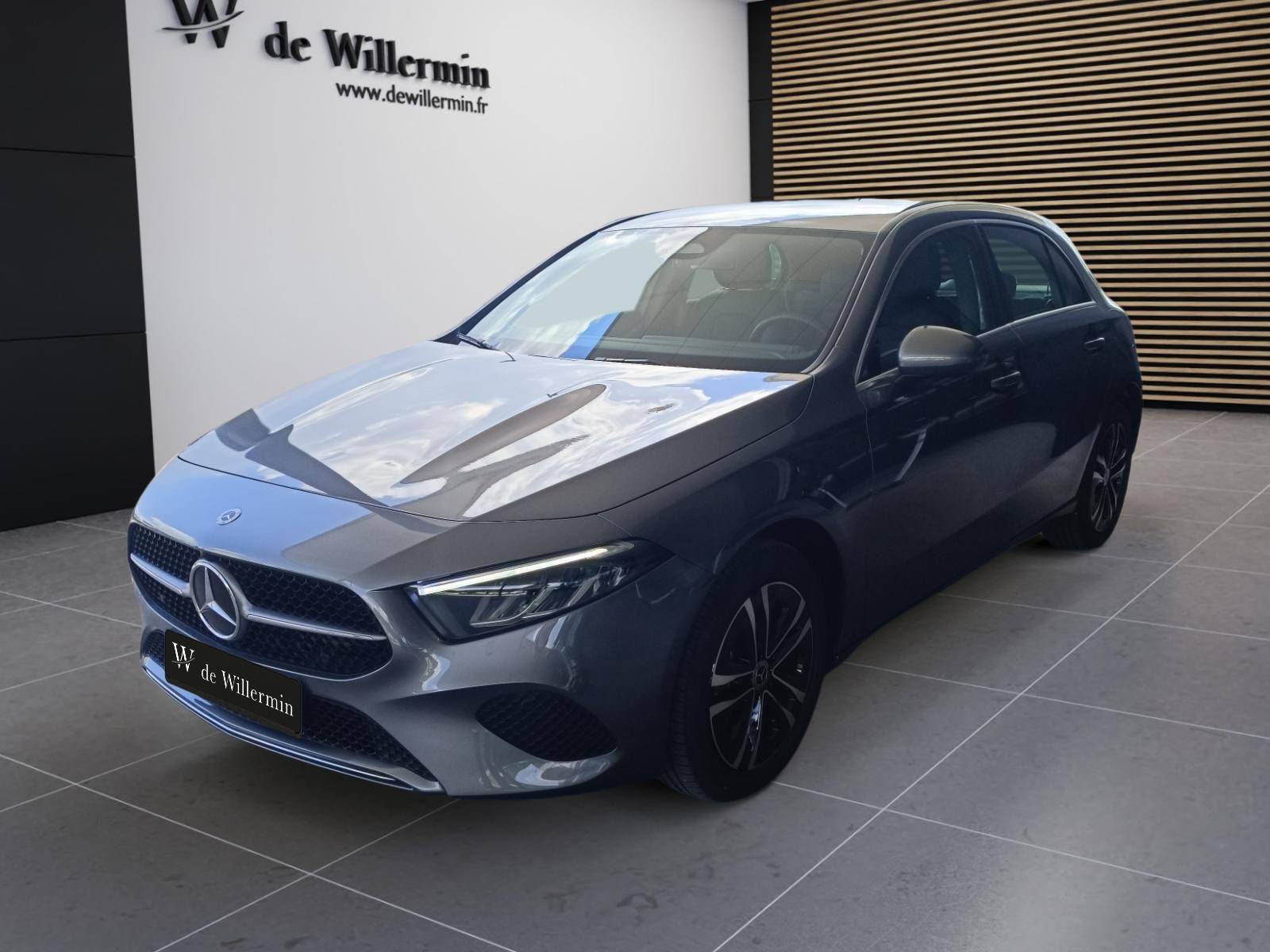 Photo MERCEDES CLASSE A Classe A 250 e 8G-DCT