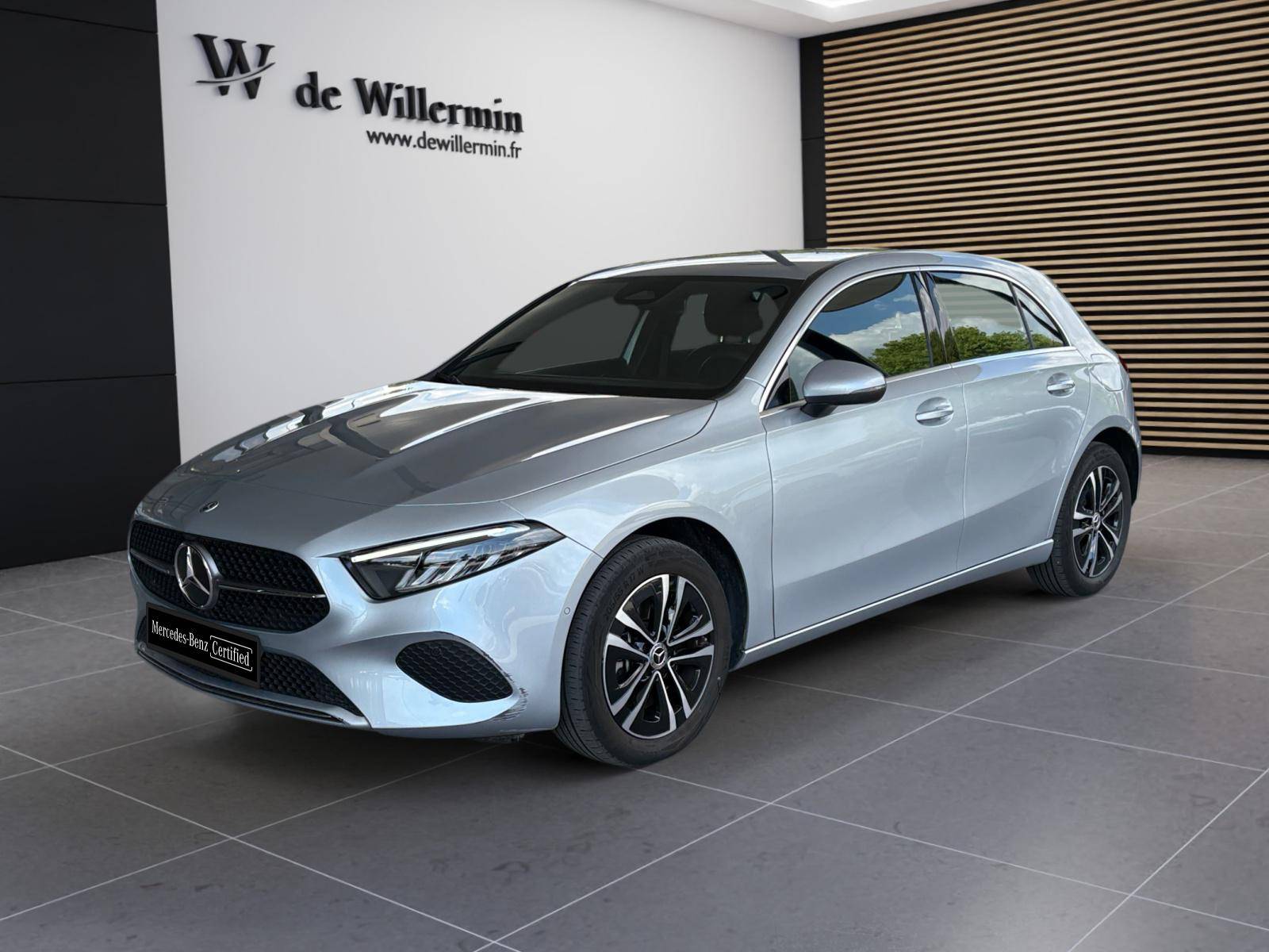 Photo MERCEDES CLASSE A Classe A 250 e Hybrid EQ 8G-DCT