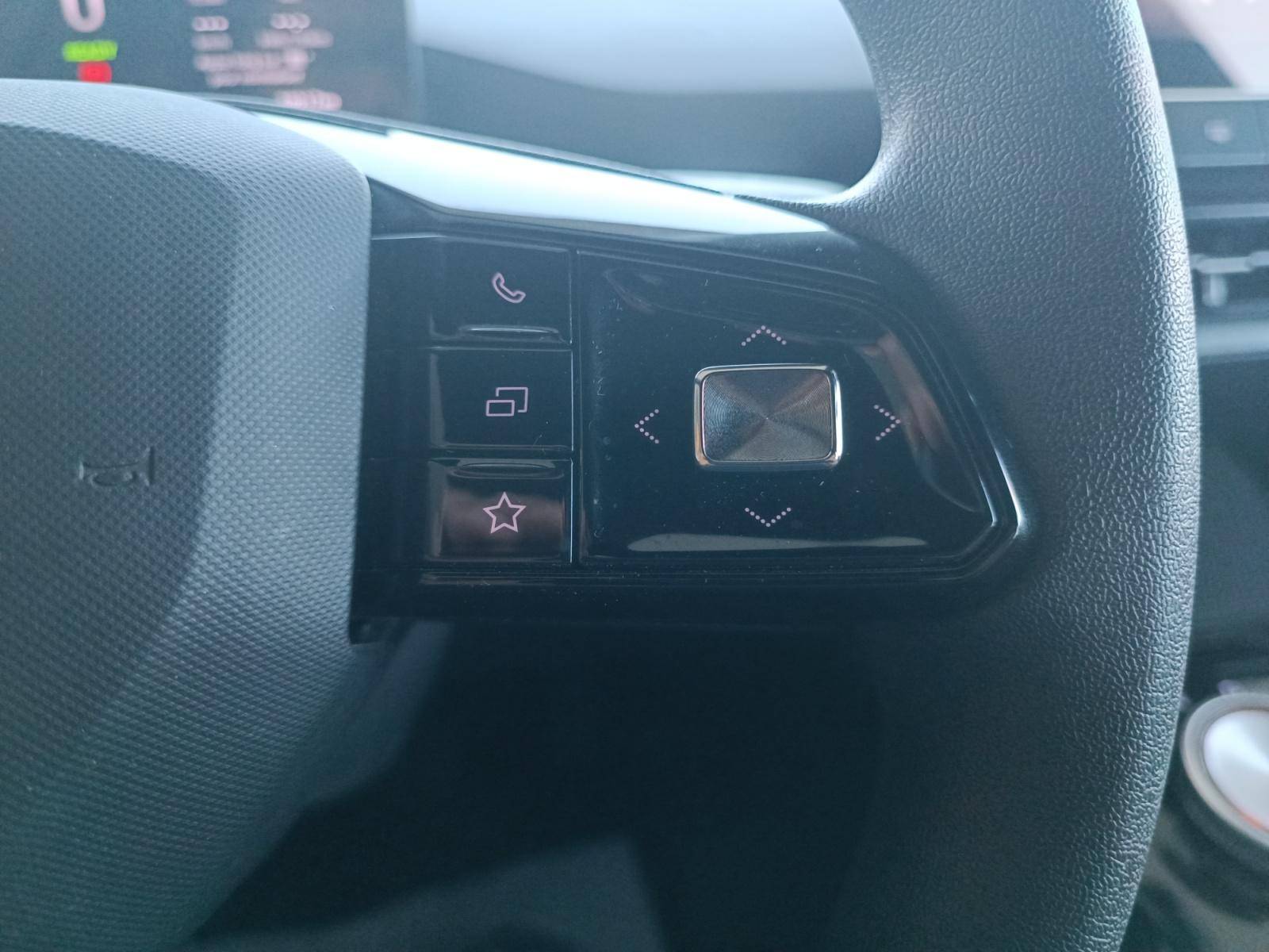 Image MG MG4 Standard 51kWh 125kW  MG4 Electric 51kWh - 125 kW 2WD Standard