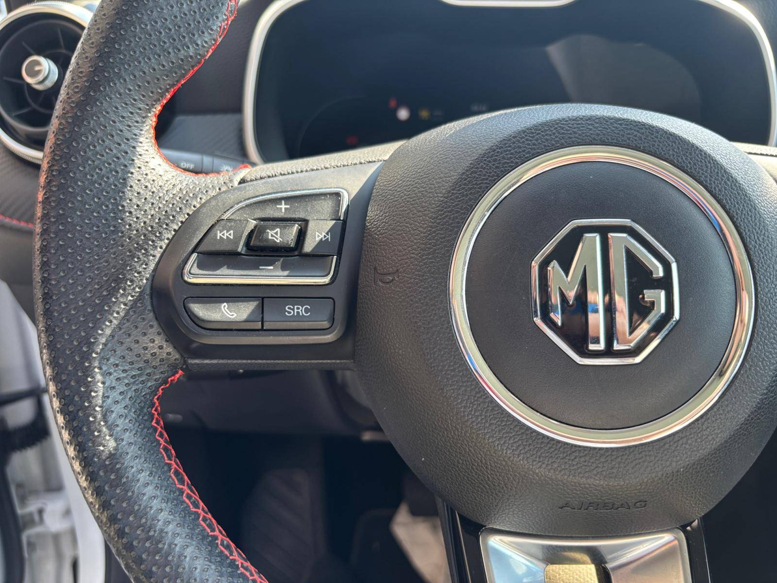 Image MG ZS Luxury 51kWh  ZS EV Autonomie Standard 51kWh - 130 kW 2WD Luxury