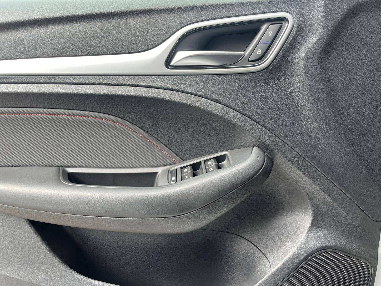 Image MG ZS Luxury 70kWh  ZS EV Autonomie Etendue 70kWh - 115 kW 2WD Luxury