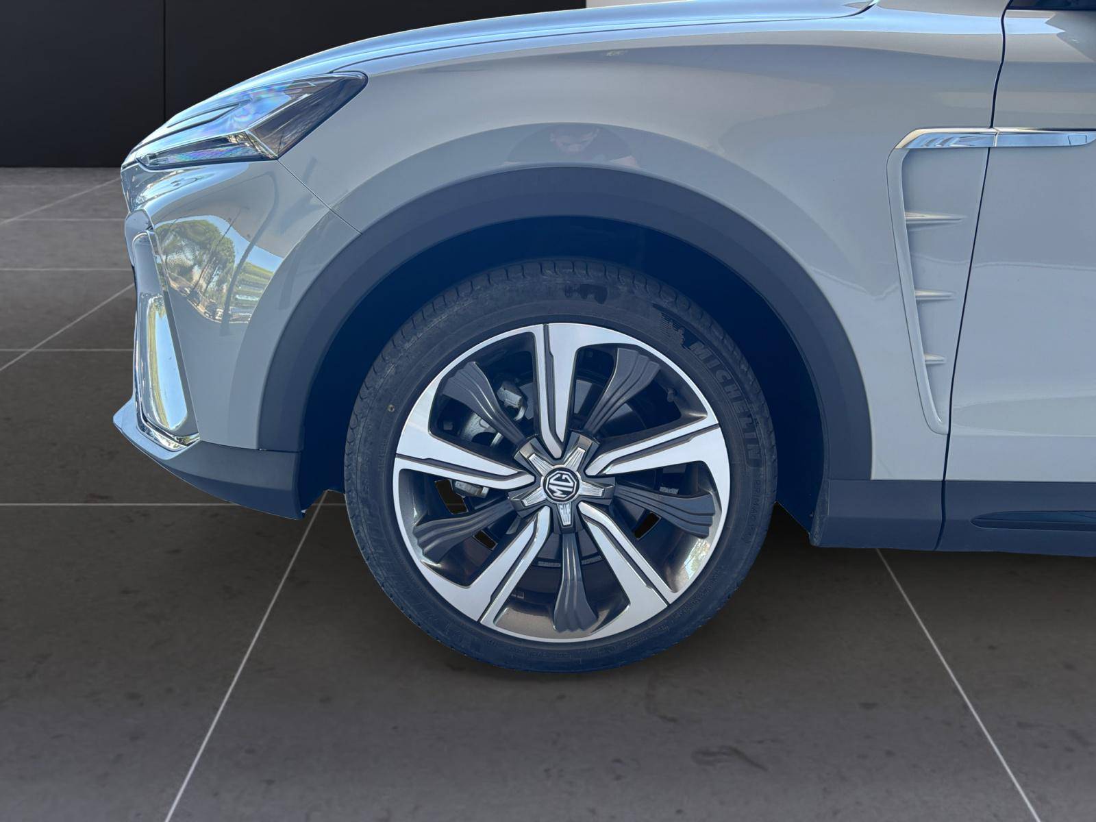 Image MG MARVEL R Luxury 70kWh  Marvel R EV 2WD Luxury