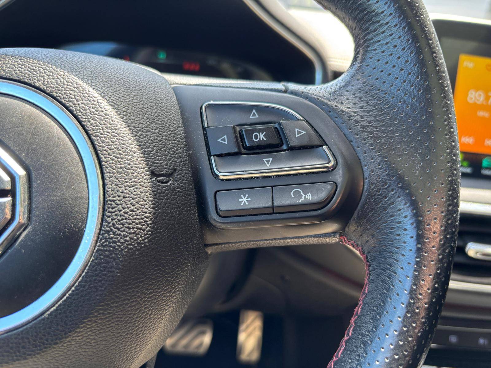 Image MG EHS 1.5T GDI PHEV Luxury Auto  EHS 1.5T GDI PHEV Luxury