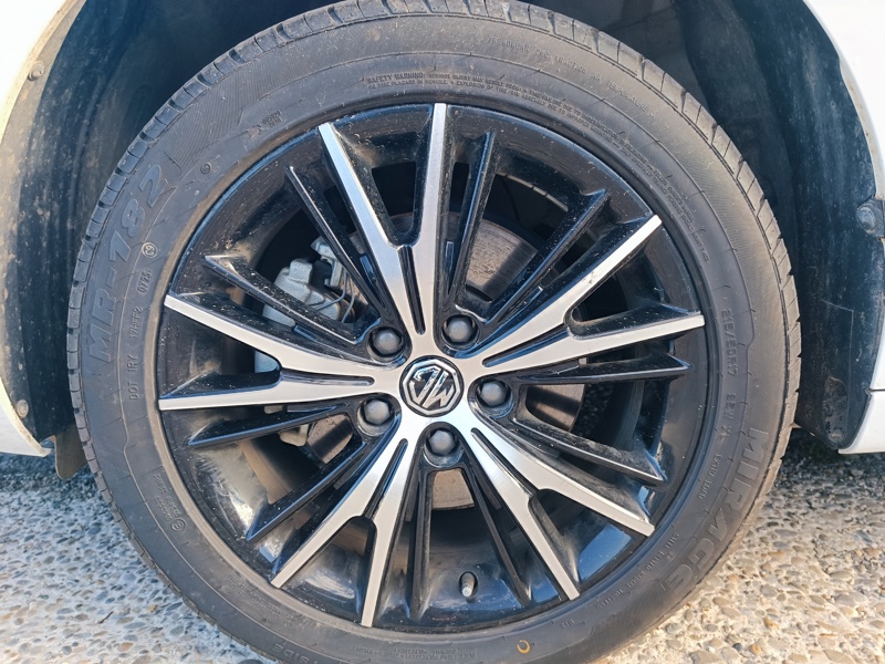 Image MG MG5 Luxury 61kWh  