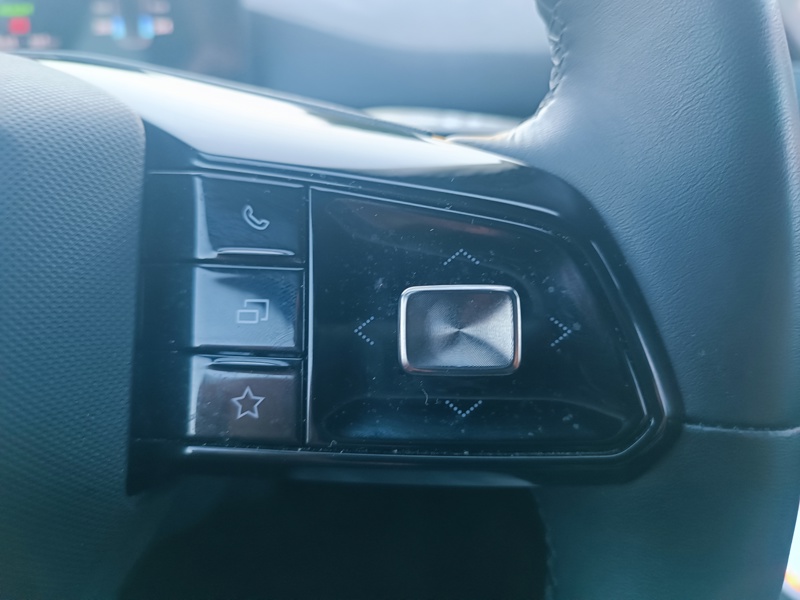 Image MG 4 Luxury   204 ch 