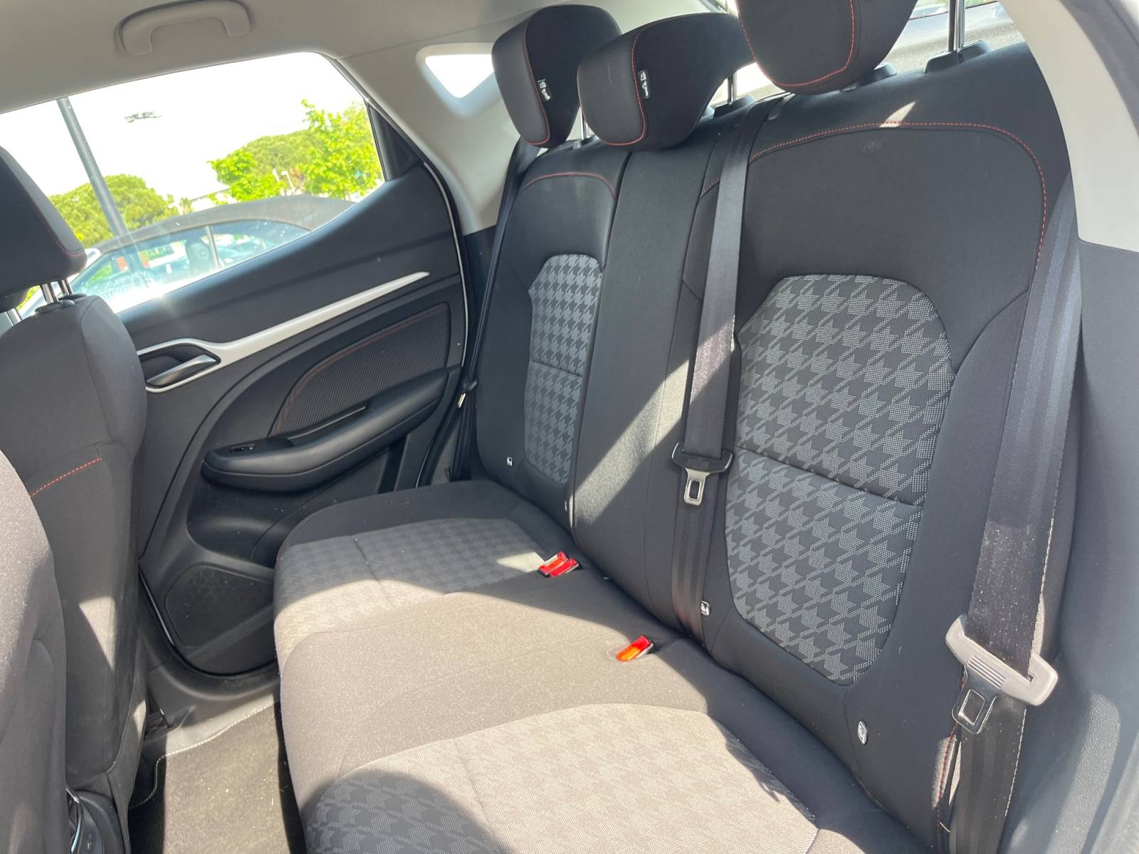 Image MG ZS Comfort 70kWh  ZS EV Autonomie Etendue 70kWh - 115 kW 2WD Comfort