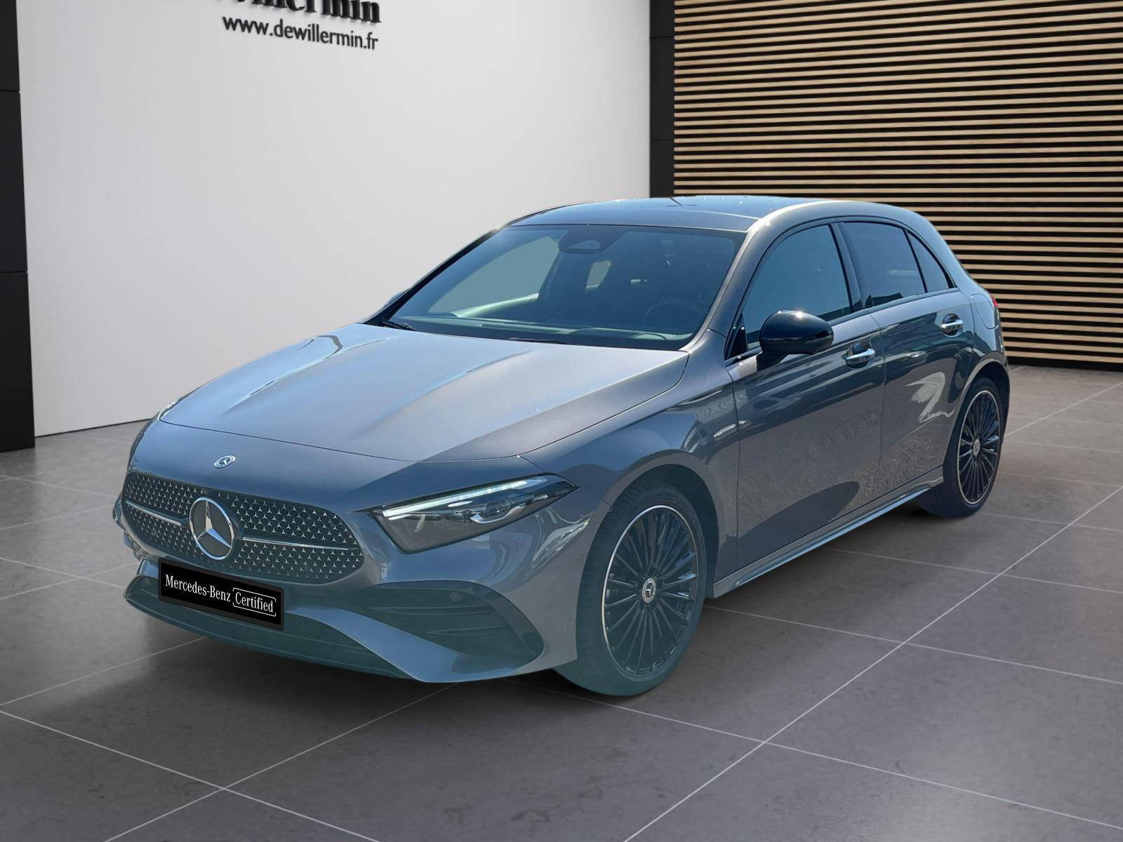 Photo MERCEDES CLASSE A Classe A 250 e 8G-DCT