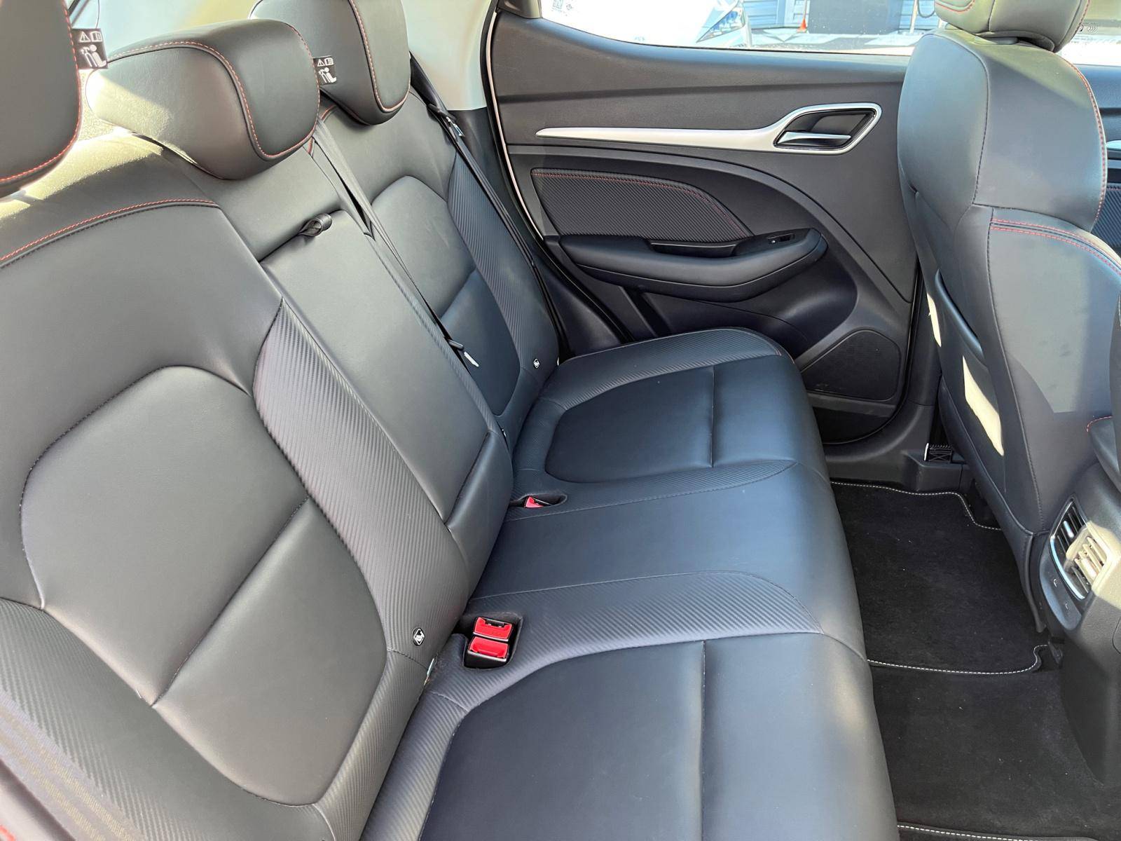 Image MG ZS EV Luxury   156 ch 