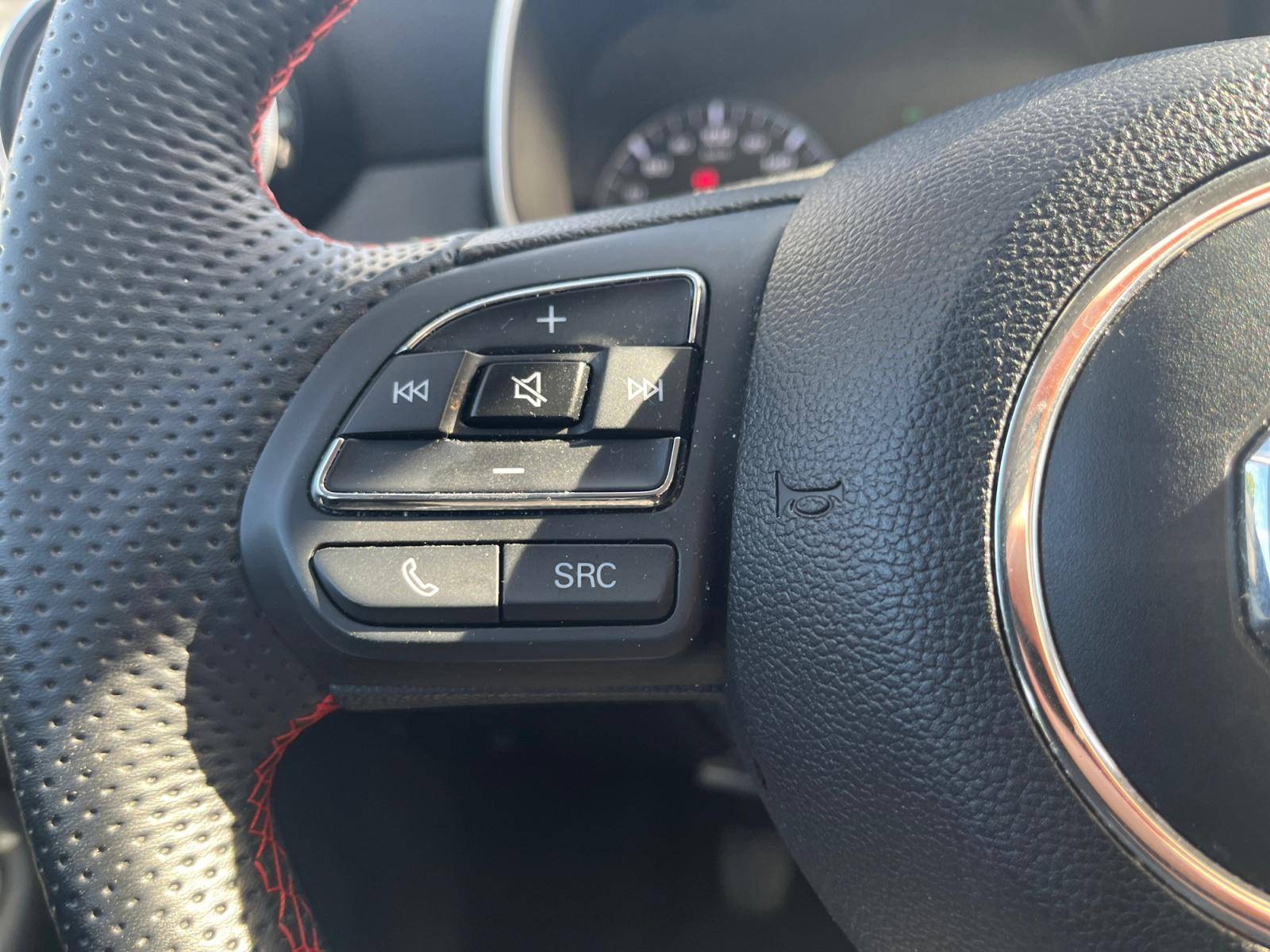 Image MG ZS Comfort  1.5 106 ch 