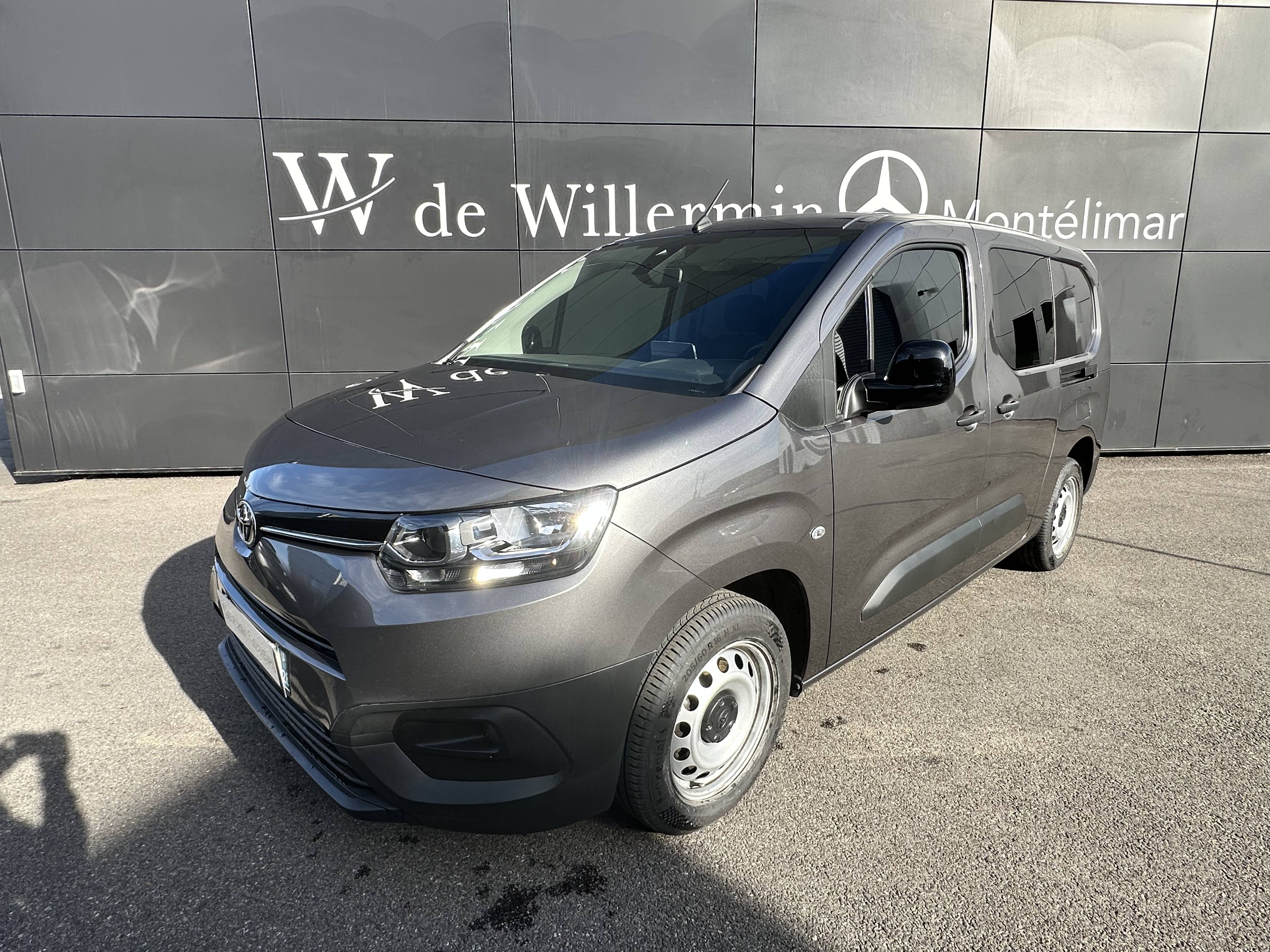 Photo TOYOTA PROACE CITY FOURGON PROACE CITY LONG 1.5L 130 D-4D BVM6
