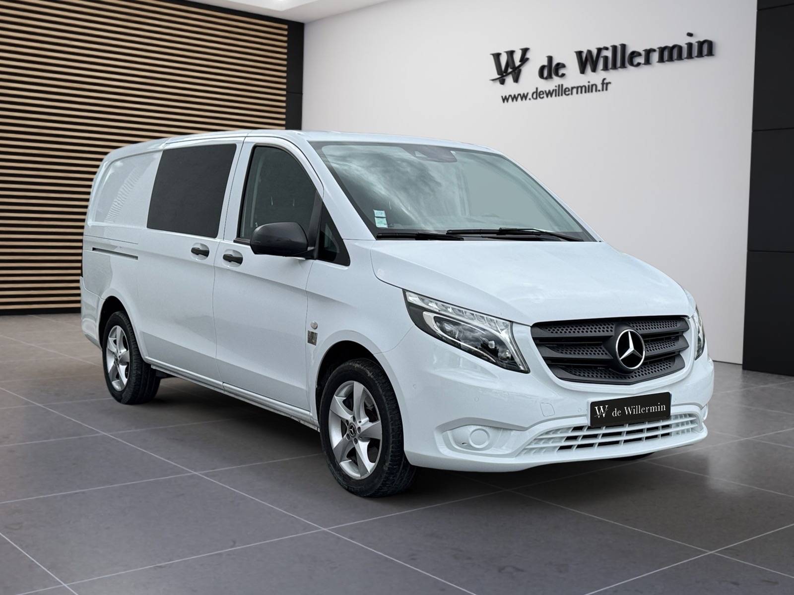 Photo MERCEDES VITO MIXTO VITO MIXTO 119 CDI LONG BVA RWD