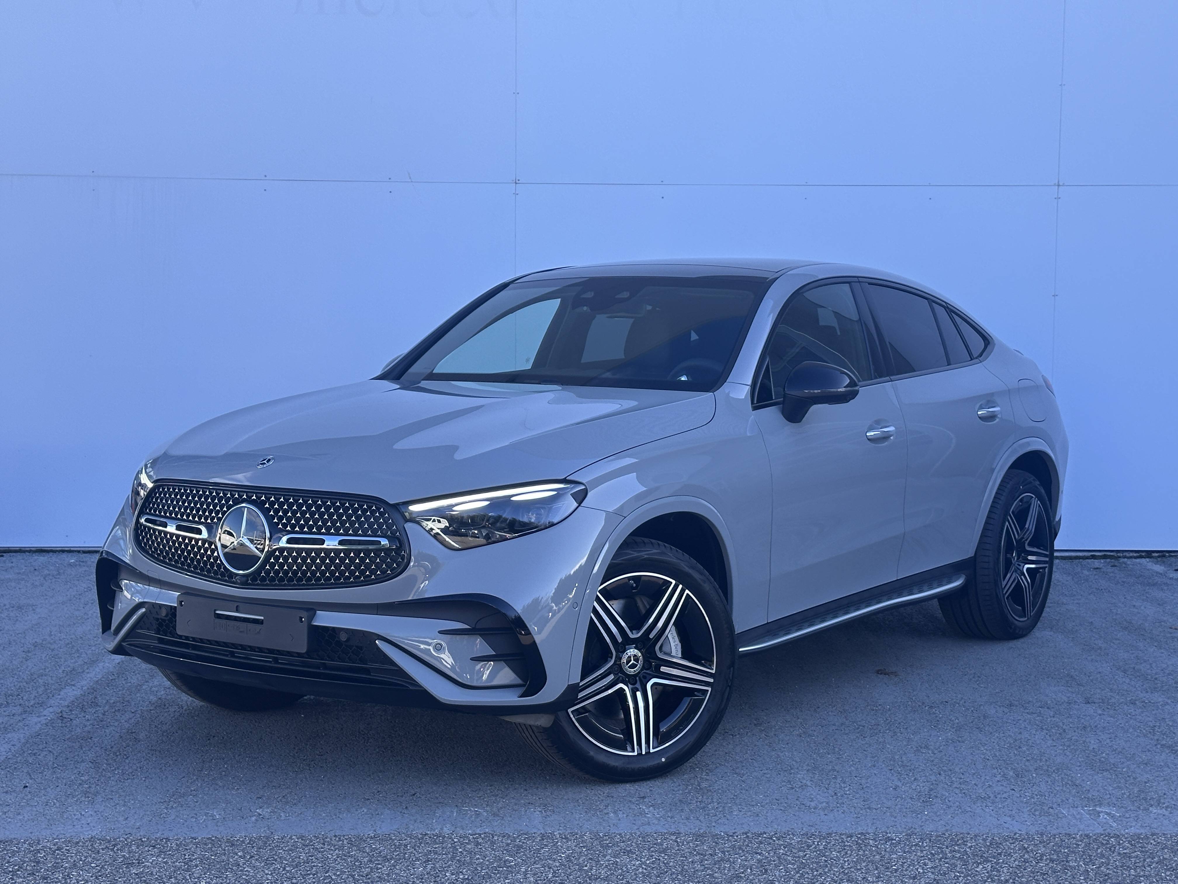 Photo MERCEDES GLC COUPE GLC Coupe 300 e Hybrid EQ 9G-Tronic 4Matic